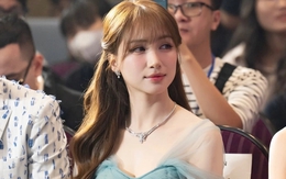 Hòa Minzy: Tôi đang ngủ anh Đan Trường nhắn tin hỏi "em ơi số tài khoản bao nhiêu? Bao nhiêu tiền?"