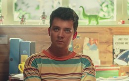 Xem phim Sex Education, tôi thấy chồng rơm rớm nước mắt: Gần chục năm lấy nhau, cuối cùng tôi cũng biết vì sao nhiều lúc anh chiều con đến vậy!