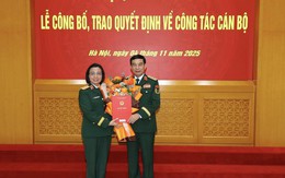 Nữ bác sĩ được thăng quân hàm Trung tướng