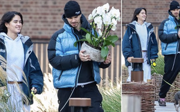 "Tóm dính" cậu hai nhà Beckham đeo nhẫn áp út cùng bạn gái xinh đẹp, cười tít mắt khi tình "gương vỡ lại lành"