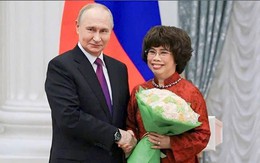 Tổng thống Putin trao Huân chương cho nữ doanh nhân Thái Hương tại Điện Kremlin