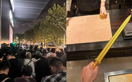 Cửa hàng vàng khiến 1,4 tỷ dân Trung Quốc lùng mua đến vỡ trận