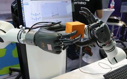 Trung Quốc tạo ra robot đến mức có thể "siết chặt ốc vít", nhưng vẫn phải chấp nhận thua xa một nhân tố