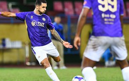 Chân sút nhập tịch tạo ấn tượng mạnh