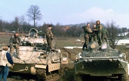 Đức cung cấp hơn 400 xe chiến đấu bộ binh Lynx và Marder