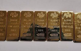 Phát hiện 7 thỏi vàng trị giá 24 tỷ đồng trong xe ô tô, cảnh sát đột kích thêm nhà riêng, tịch thu 68 tỷ đồng vàng, tiền mặt, trang sức không rõ nguồn gốc