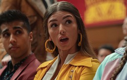 Xem phim Sex Education, tôi thấy mình đã thất bại thảm hại trong việc dạy con: "Tại sao mọi việc lại thành ra như thế?"