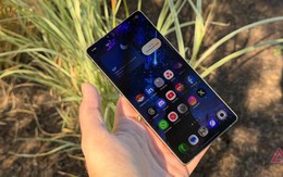 Nhà báo công nghệ: "Ai đó chê, chứ với tôi Samsung là điện thoại tinh tế nhất hiện nay chứ chẳng phải iPhone"