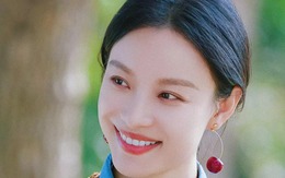 Sở hữu 3 nét tướng mắt hiếm này, năm 2026 sự nghiệp "như diều gặp gió", tiền tài ầm ầm