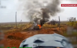 Khoảnh khắc drone FPV xóa sổ xe bọc thép Viking ở hướng Krasnoarmeysky