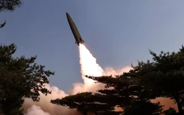 Triều Tiên phóng tên lửa đạn đạo từ vùng gần biên giới Trung Quốc