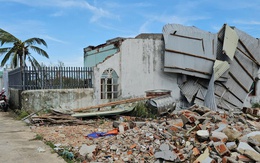 Thời khắc sinh tử của người đàn ông ở lại giữ nhà trong bão số 13