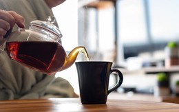 Mỗi ngày uống 3 cốc trà đen, 6 tháng sau cơ thể nhận về kết quả bất ngờ