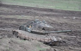 Binh sĩ bất ngờ chỉ trích xe tăng T-80BVM