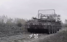 Xe tăng bánh lốp Centauro đã ra trận với bề ngoài khác lạ