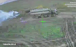 Hàng loạt tổ hợp phòng không S-400 và kho đạn tại Crimea bị phá hủy
