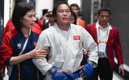 Vô địch thế giới nhưng thua chủ nhà SEA Games, nữ võ sĩ Việt Nam “khóc cạn nước mắt”