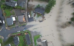 Mưa lớn kỷ lục gây lũ nghiêm trọng ở bang Washington (Mỹ)