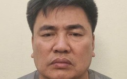 Người đàn ông đẩy đại úy CSGT vào đầu xe tải đang lao tới bị khởi tố, điều tra tội giết người