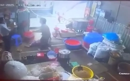 Tây Ninh: Người đàn ông cầm dao lao vào chém vợ rồi tự sát