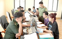 Hàng chục người bỏ chạy từ nhà ăn của công ty, kết thúc chuỗi ngày sống trong "địa ngục"