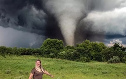 'Nữ hoàng lốc xoáy' bắt trọn những khoảnh khắc tử thần