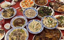 Đi làm shipper mà về quê “nổ” làm giám đốc: Sự thật hé lộ qua tờ thanh toán tiệc tất niên