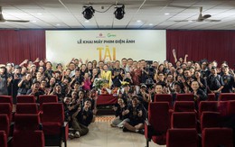 Phóng to bức ảnh chụp Mỹ Tâm và Mai Tài Phến, cả MXH hốt hoảng vì 1 chi tiết đáng sợ