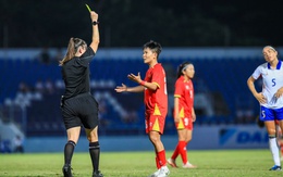 Fans Thái Lan mỉa mai sâu cay: "Có cần làm thế để ngăn Việt Nam vô địch trên đất Thái Lan không?