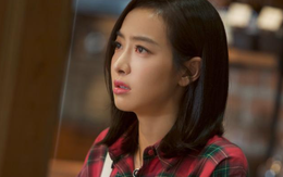 Trên đường về quê, bạn trai tôi tấp xe vào lề đường để chuẩn bị quà ra mắt, nhìn thấy mà tôi bất ngờ đến đứng hình