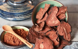 Hà thủ ô có thật sự giúp đen tóc?