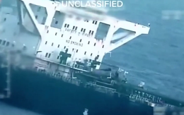 Video Mỹ bắt giữ tàu chở dầu Venezuela bất ngờ xuất hiện