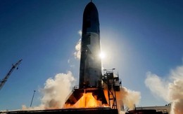 Cú sốc của SpaceX: Tàu Starship bất ngờ phát nổ giữa không trung, tính mạng của 450 hành khách bị đe dọa