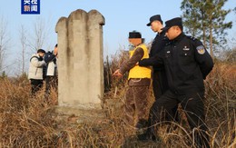 Phát hiện 1,7kg vàng trị giá 6 tỷ đồng dưới ngôi mộ tổ, sự thật khiến ai cũng sửng sốt