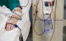 2 dấu hiệu xuất hiện sau khi ngủ dậy cảnh báo thận đang suy yếu: Tuyệt đối không được bỏ qua