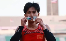 Khoảnh khắc đẹp SEA Games 33: Nguyễn Trung Cường và hai bức ảnh gia đình