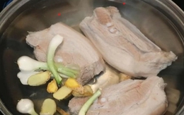 Chỉ cần làm đúng 4 bước này, thịt lợn nấu kiểu gì cũng ngọt mềm, không dai