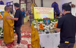 Phó Chủ tịch Hội Điện ảnh Việt Nam về Phan Rang thắp hương cho Thương Tín, con trai chia sẻ xúc động