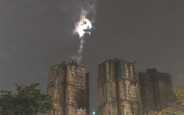 Ánh sáng lạ xuất hiện tại khu chung cư bị cháy tại Hong Kong (Trung Quốc) đúng 1 tuần sau thảm kịch