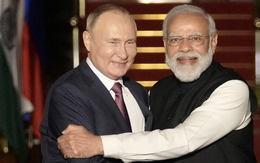 Ấn Độ chi 2 tỉ USD thuê tàu ngầm hạt nhân của Nga
