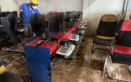 Quán game 30 dàn máy ngập trong nước lũ ở Lâm Đồng, chủ quán xót xa tiết lộ thiệt hại