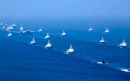 Nhật Bản lo ngại thông tin Trung Quốc triển khai hàng trăm tàu quân sự