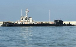 Chiến hạm mặt nước lai tàu ngầm bí ẩn xuất hiện