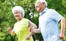 Khi về già có 3 nỗi sợ: Một là té ngã, hai nỗi sợ kia đáng tiếc nhiều người già lại không nhận ra!