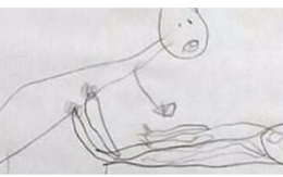 Con gái 6 tuổi đi học về vẽ một bức tranh, mẹ xem xong thì sợ suýt ngất, lập tức báo cảnh sát