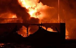 Nga tập kích quy mô lớn vào Kremenchuk bằng tên lửa Kinzhal và UAV