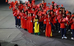 Diễn biến lễ khai mạc SEA Games 33: Ban tổ chức hiển thị sai bản đồ Việt Nam, nhầm quốc kỳ Indonesia