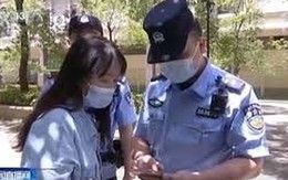 Được người quen qua mạng chuyển cho 1,7 tỷ tiêu Tết, người phụ nữ đến ngân hàng rút thử hơn 100 triệu sau đó bất ngờ quay đầu báo công an
