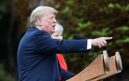 Tổng thống Trump vung "thanh kiếm" thuế quan, Trung Quốc chuẩn bị sẵn "vũ khí mạnh nhất"