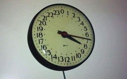 Tại sao đồng hồ có 12 số giờ, mà không phải 6, hay đủ cả 24 tiếng?